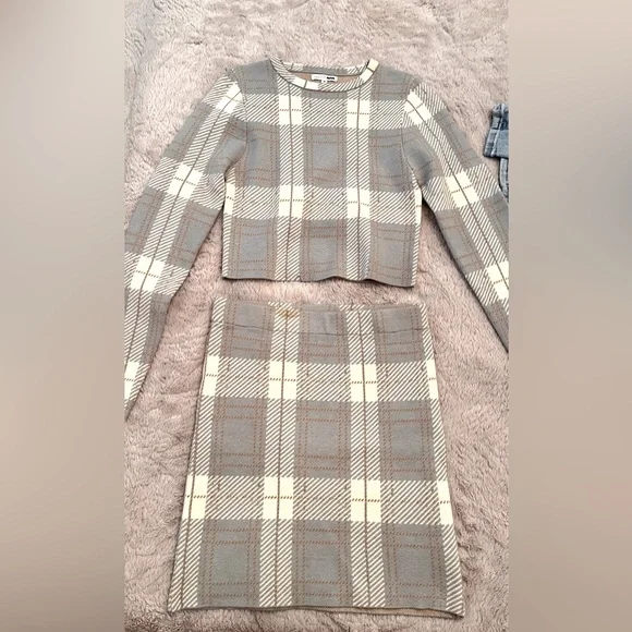 2 piece Matching Set - Picture 2 of 2